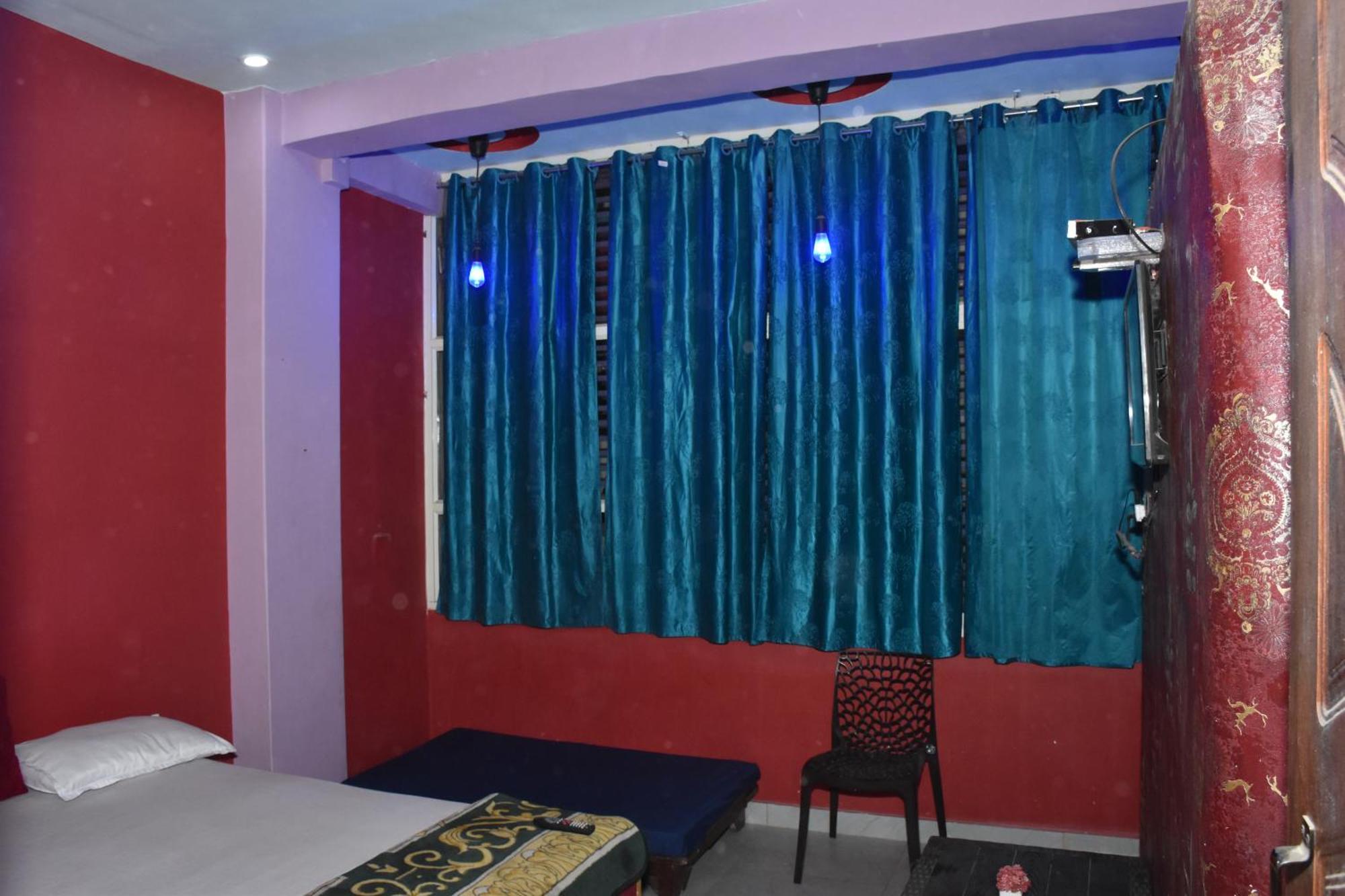 Veda'S Grand P.G Hotel Varanasi Eksteriør billede