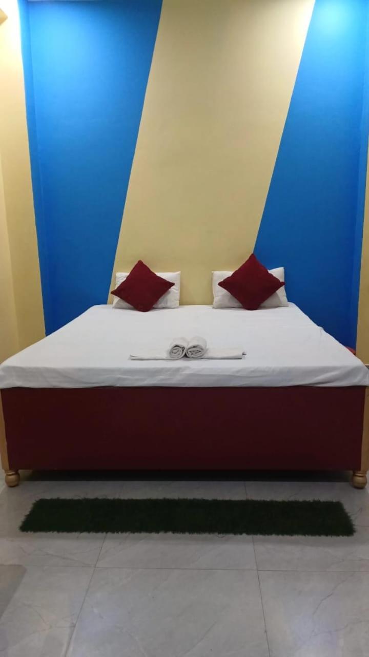 Veda'S Grand P.G Hotel Varanasi Eksteriør billede